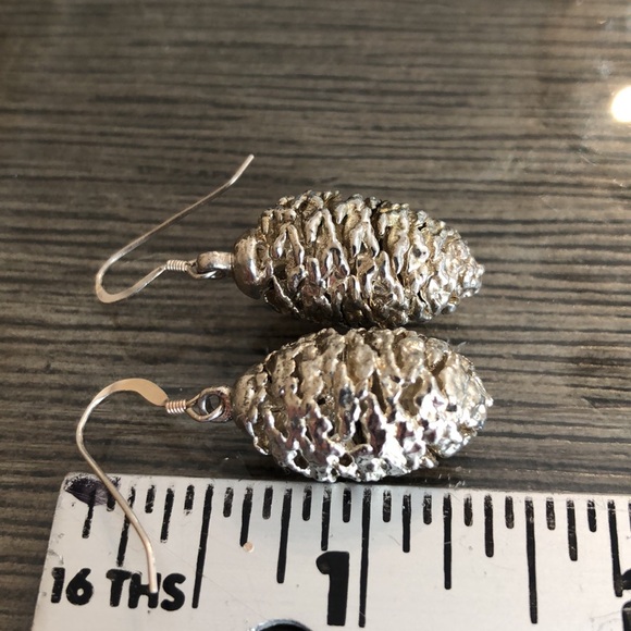 Vintage Silver Plated Tiny Pinecone Earrings - Picture 6 of 11